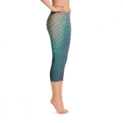 FinfolkProductions Shipwreck Siren Capri Leggings