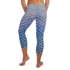 FinfolkProductions Clair De Lune Capri Leggings