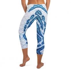 FinfolkProductions Glaucus Atlanticus Capri Leggings
