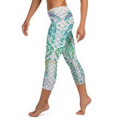 FinfolkProductions Fantasia Capri Leggings