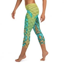 FinfolkProductions Mandarin Goby Capri Leggings
