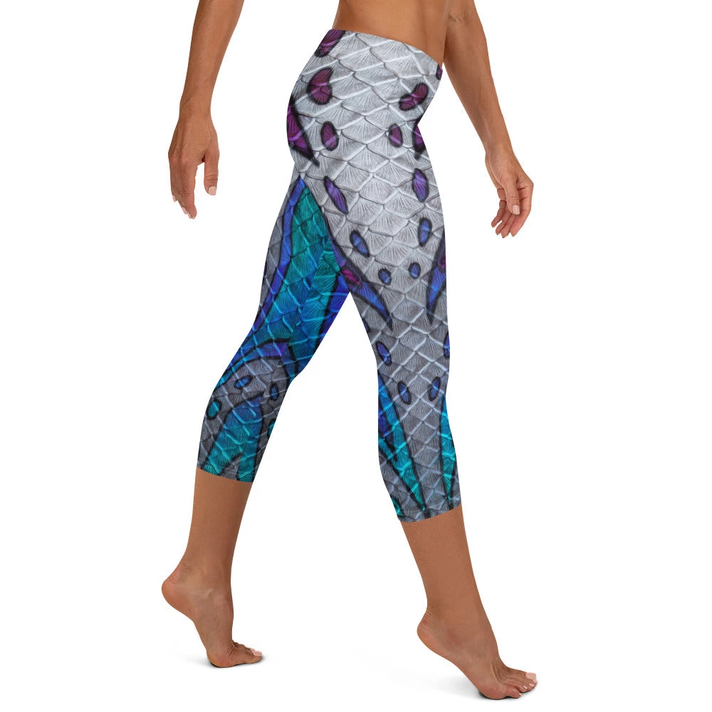 FinfolkProductions Heart Of Atlantis Capri Leggings 4 FinfolkProductions Heart Of Atlantis Capri Leggings