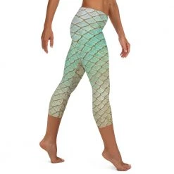 FinfolkProductions Birth Of Venus Capri Leggings