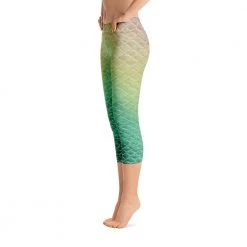 FinfolkProductions Loch Ness Capri Leggings