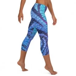 FinfolkProductions Navi Nightfall Capri Leggings