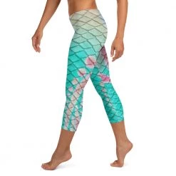 FinfolkProductions Turquoise Sunrise Capri Leggings
