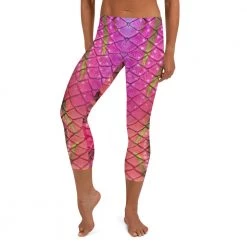 FinfolkProductions Sarabi Capri Leggings